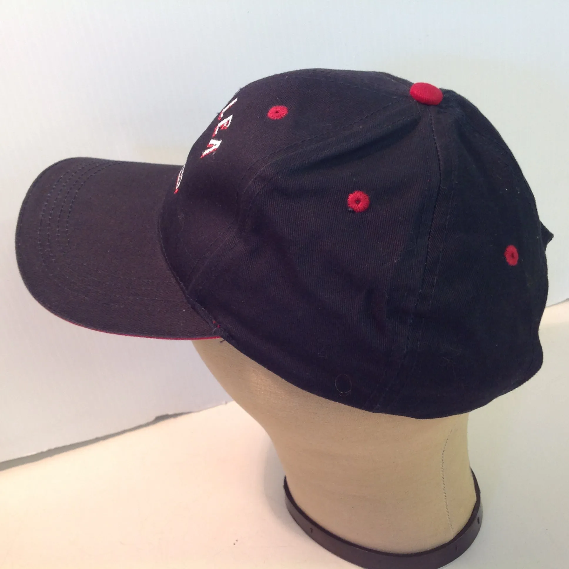 Vintage Authentic Ahead Professional Classic Cut Wailea Maui Hawaii Golf Course Souvenir Black Baseball Cap